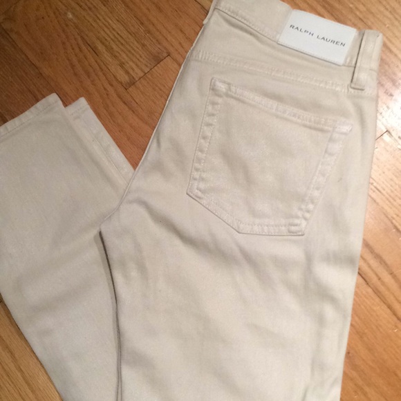 Ralph Lauren Denim - ❤️SALE❤️ Ralph Lauren Pearlized Cropped Jeans